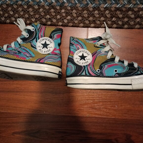 Coverse High Tops - Picture 1 of 6